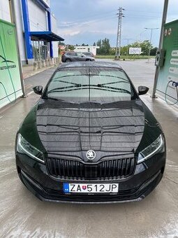 Škoda Superb 1.5 TSI DSG Sportline BLACK