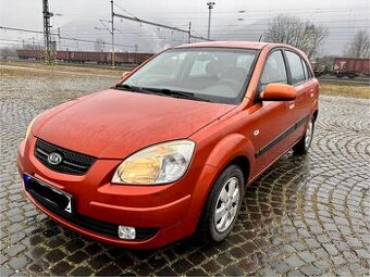 Predam Kia Rio, 1.4 benzin + lpg, 157000km