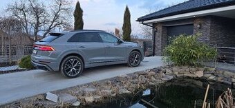 Audi q8 s line