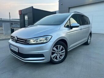 Volkswagen Touran 2.0 TDI DSG 7 miestny