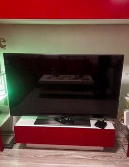 LG Smart TV 55”