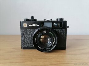 Yashica Electro 35 CC - 1