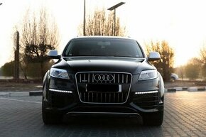 Audi Q7 6.0 V12