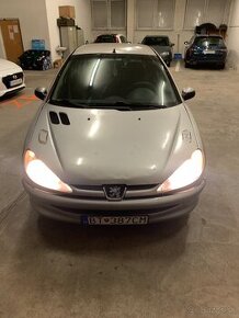 Peugeot 206 1.1E