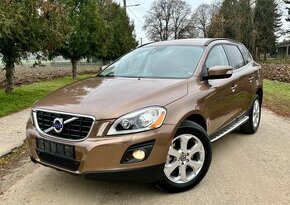 VOLVO XC60 2.4 D4 SUMMUM GEATRONIC