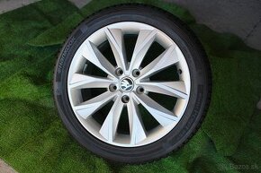 17”----ORIGINAL----ŠKODA---OCTAVIA--5x112 R17-----ZIMNA SADA