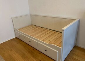 Hemnes postel plus jeden madrac