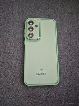 Cover zadný na Samsung A55 a svetlo zelený chráni fotoaparát