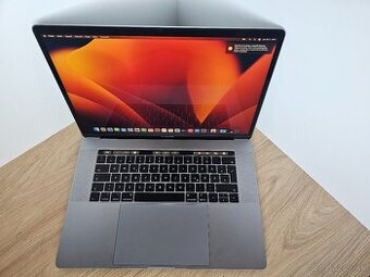 APPLE MACBOOK PRO 15 2017 i7 / 16gb ram / 512gb / retina