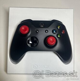 Ovládač Xbox One