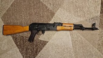 Cyma AKM (CM.048M)