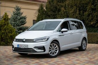 Volkswagen Touran R-Line 1,5 TSI DSG - 1