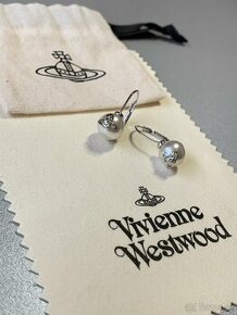 VIVIENNE WESTWOOD Pearl Drop Náušnice