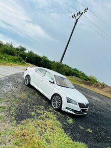 predam skoda superb III 2.0 140 kw - 1