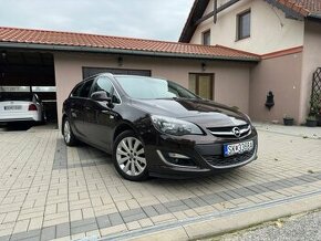 Opel Astra J Sports tourer 1.4 turbo LPG - 1