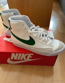 Nike blazers mid’77 vel.40