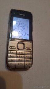 Nokia C2-01 s nabijackou + 10 batérii