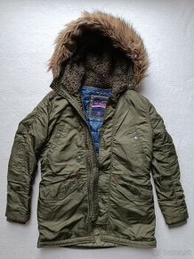 Damska parka Bershka