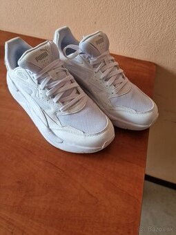 Puma tenisky 42,5