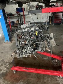 Motor+prevodovka kompletný 1.8tdci - 1