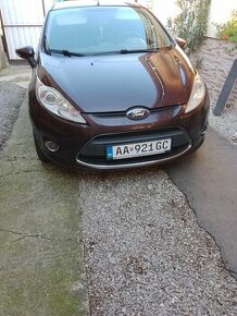 Ford FIESTA - 1