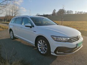 VW Passat HIGHLINE 1.4 tsi plug-in-hybrid