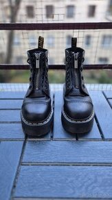 Dr. Martens Sinclair