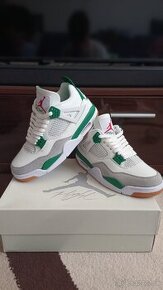 Nike air jordan 4 Pine Green