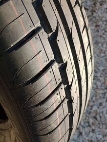 Predam 4ks pneu 215/70/r16 letne 100H Hankook