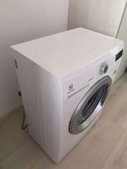 Electrolux EWS 1066SEU