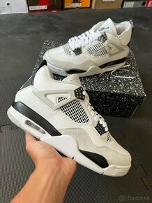 Nike Jordan 4 Military Black