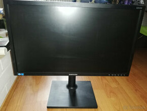 Predám monitor SAMSUNG 24" LED S24C450