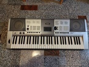 Predám klávesy YAMAHA PSR E403