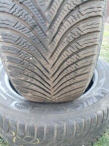 Predám zimné Michelin 205/55/R17