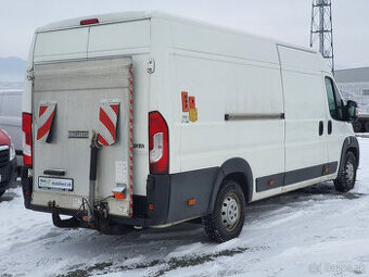 Peugeot Boxer 2.0 BlueHDi 160k L4H2 Hydraulická plošina