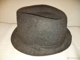 Predám klobúk - 1