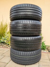 235/40r18 Michelin