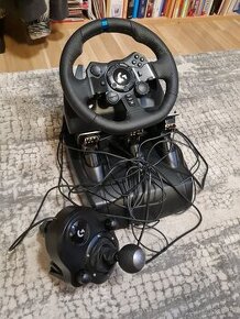 Logitech G923 Driving Force pre PC/PS4 s pákou logitech.