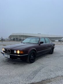 Bmw E32 730i