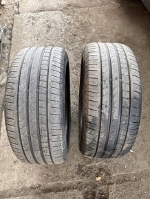 235/45R18