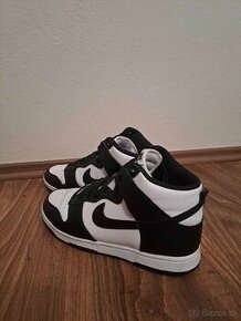 Predám pánske tenisky Nike Dunk High Retro "Panda" - 1