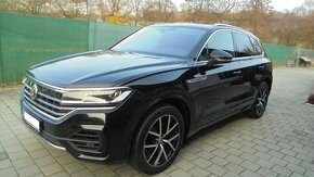 VOLKSWAGEN TOUAREG 4x4 "R-LINE" 3.0TDi 170KW V6 AT-8  M2020 - 1