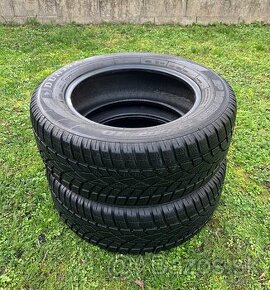 215/60 r16 zimné DUNLOP 99H; XL