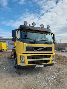 Predám VOLVO FM9 fekál