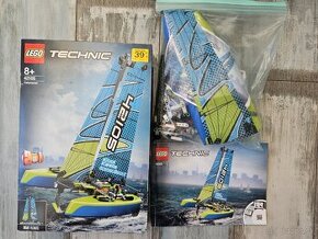 Lego Technic 42105