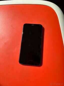 Predam Iphone XR 64gb, cierny