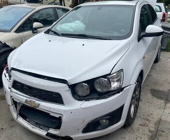 Rozpredám na diely Chevrolet Aveo sedan T300 1.6 85kw - 1