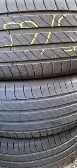 215/65 R17 99V Michelin Primacy 4