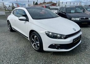 Volkswagen Scirocco 2.0 TSI SPORT benzín manuál 147 kw - 1