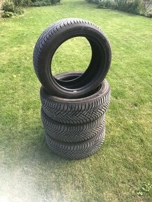 Hankook Kinergy S42 215/50 R17